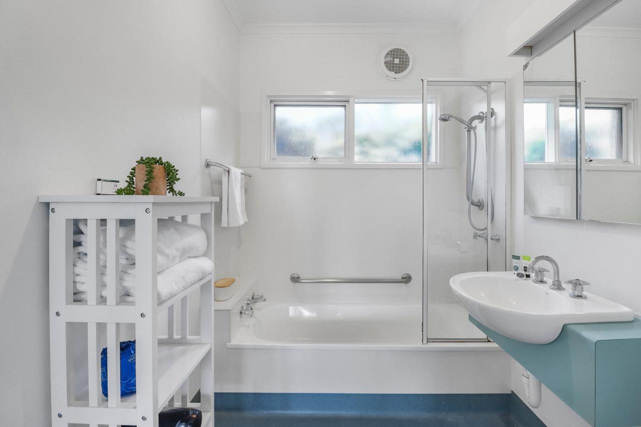 Geelong Cbd Accommodation ภายนอก รูปภาพ